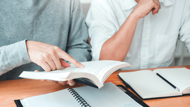 Выбираем правильно: предлоги TO и FOR