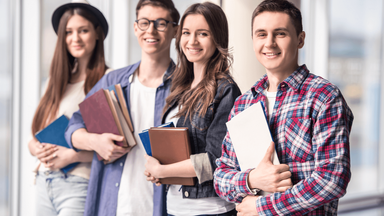 Что правильно: EVERYONE vs ANYONE